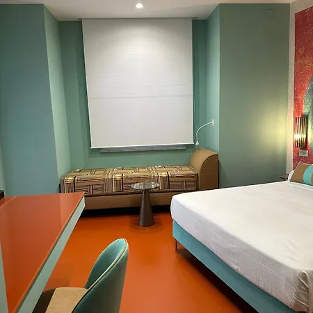 Sorrento Rooms