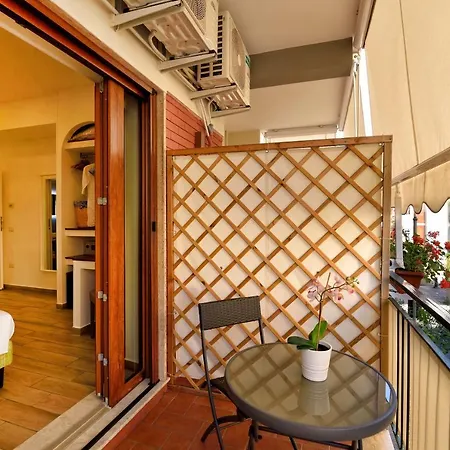 Sorrento Rooms Oda ve Kahvaltı 2*