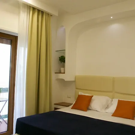 Sorrento Rooms Oda ve Kahvaltı Sorrento