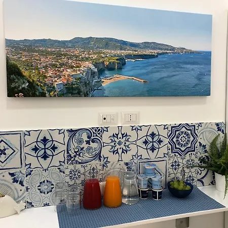 Oda ve Kahvaltı Sorrento Rooms 2*