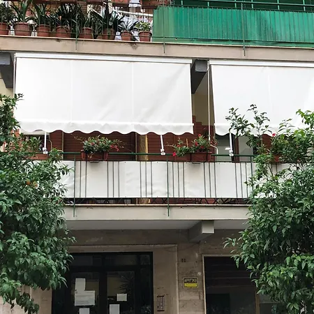 ベッド・アンド・ブレックファスト Sorrento Rooms ソレント