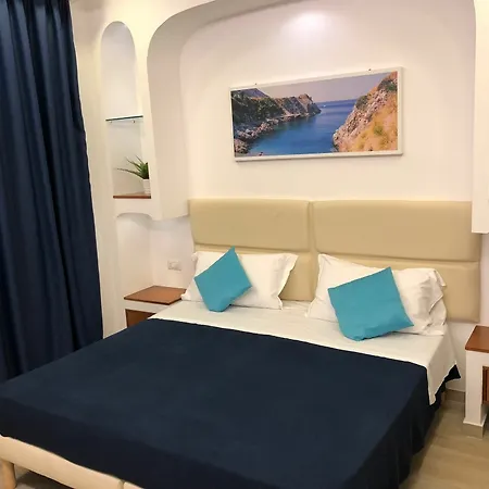Sorrento Rooms Oda ve Kahvaltı