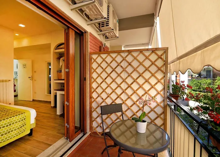 Sorrento Rooms B&B 4*