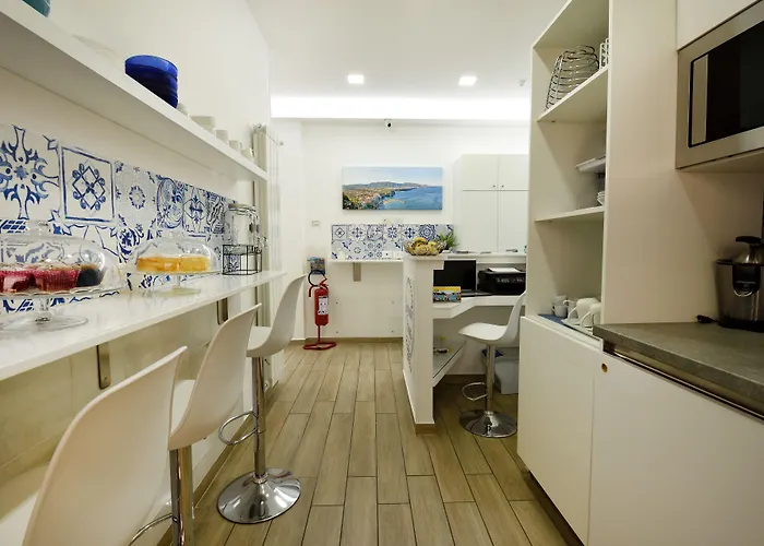 Sorrento Rooms B&B 소렌토